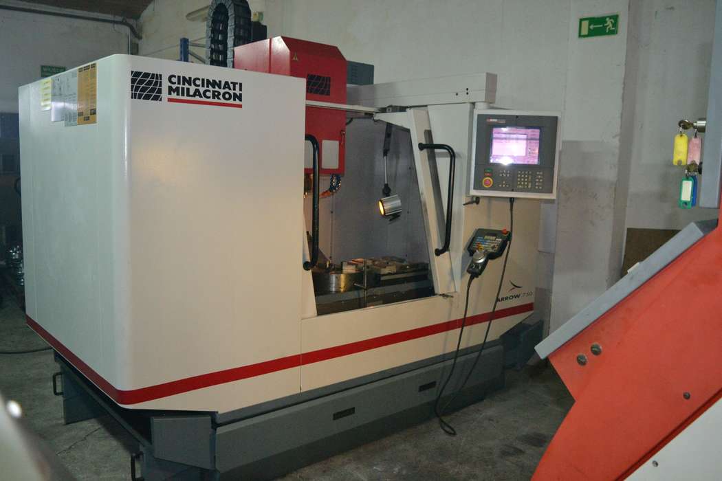 Frezarka CNC Cincinnati Arrow 750
